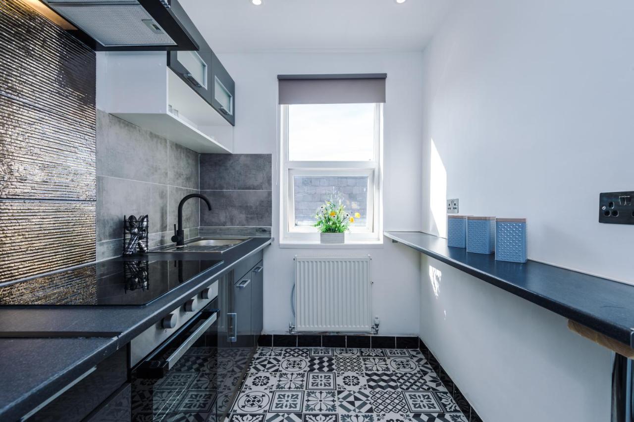 Empire Blackpool Apartments - George St ภายนอก รูปภาพ