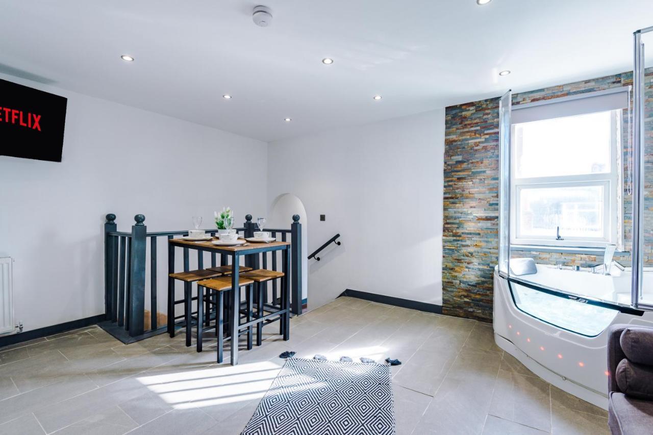 Empire Blackpool Apartments - George St ภายนอก รูปภาพ